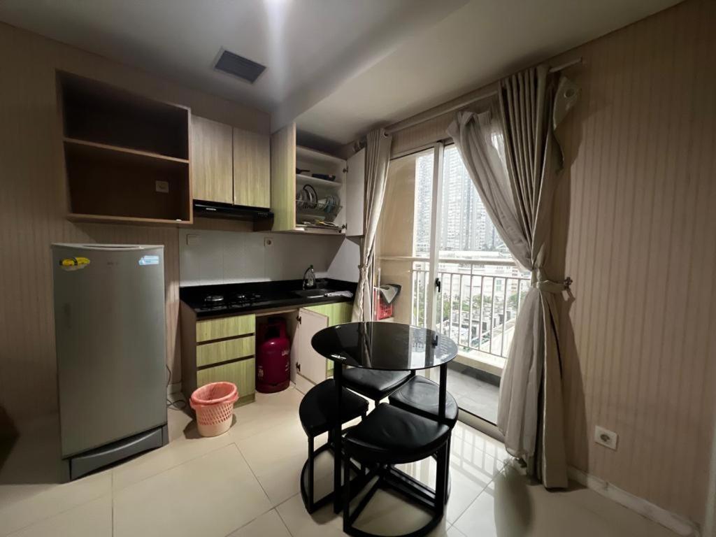 Madison Park Apartment Near Mall Central Park Giacarta Esterno foto
