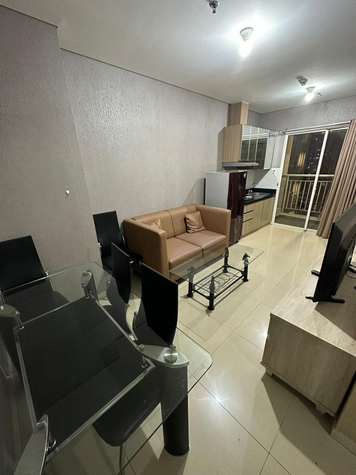 Madison Park Apartment Near Mall Central Park Giacarta Esterno foto